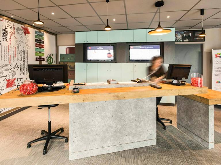 Ibis Rennes Centre Gare Sud — photo 5