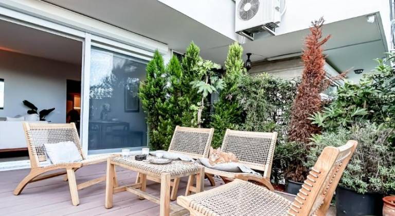 Beautiful apartment with patio & garden | Suitable for remote work | Dogs allowed — photo 5