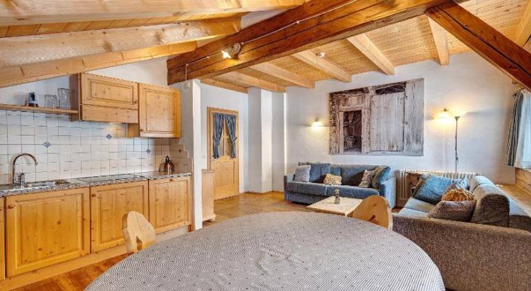 Wonderful apartment with yard | Ski nearby | Pets allowed — photo 3