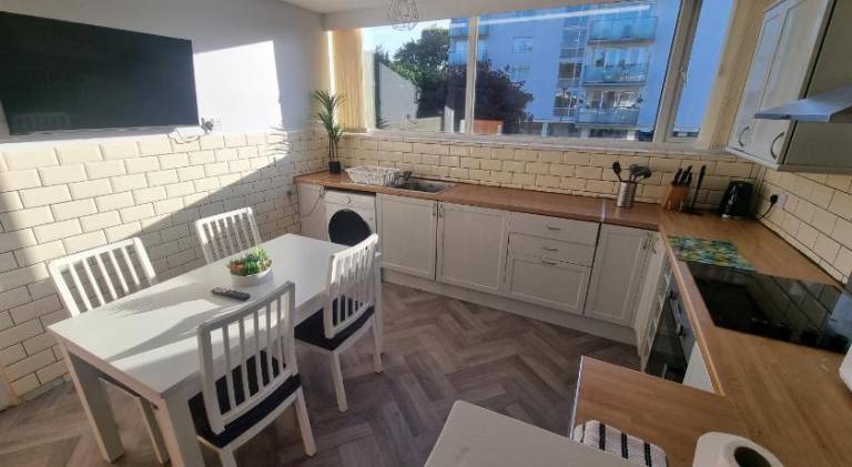 South Birmingham homestay near HS2 Solihull NEC & BHX