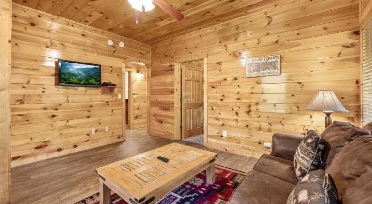 Beautiful house with hot tub | Pet-friendly — photo 2
