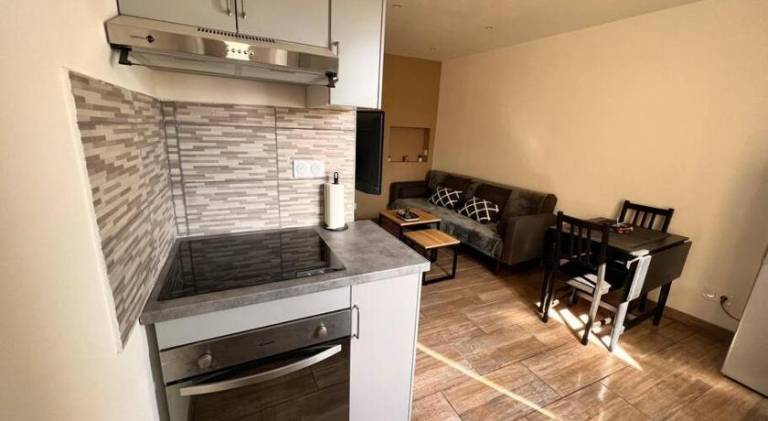 Holiday apartment with 2 rooms for 5 persons — photo 3