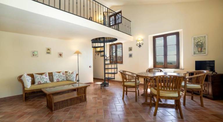 Beautiful villa with pool | Pets are welcome — photo 3
