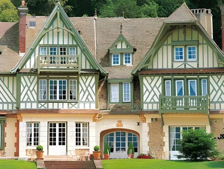 Le Manoir des Impressionnistes - Bord de Mer in Honfleur