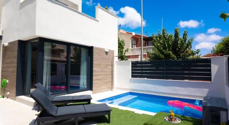 Villa with hot tub & pool in Murcia