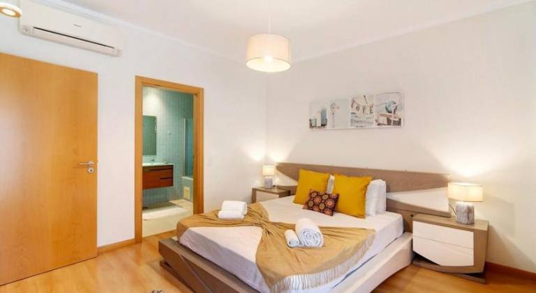 Fully equipped apartment with pool & terrace | Dogs allowed in Olhao