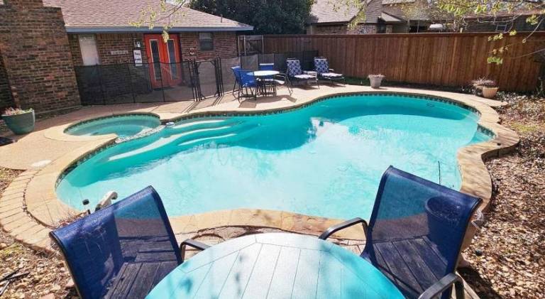 Big house with pool & jacuzzi | Good for workation | Pets are welcome in Lewisville, TX