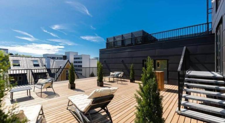 Holiday apartment with terrace — photo 4