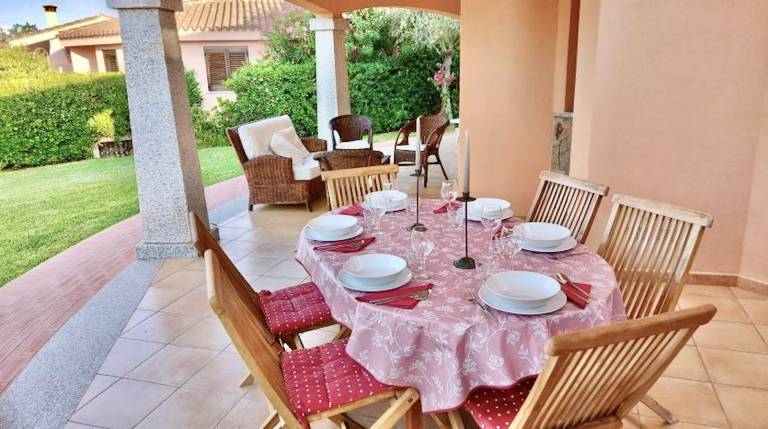 Villa with garden & patio — photo 4