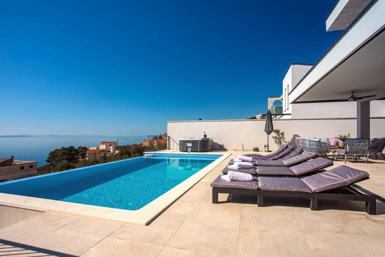 Villa Podstrana