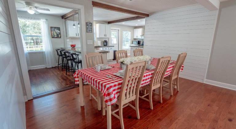 Big vacation home | Pets allowed — photo 5