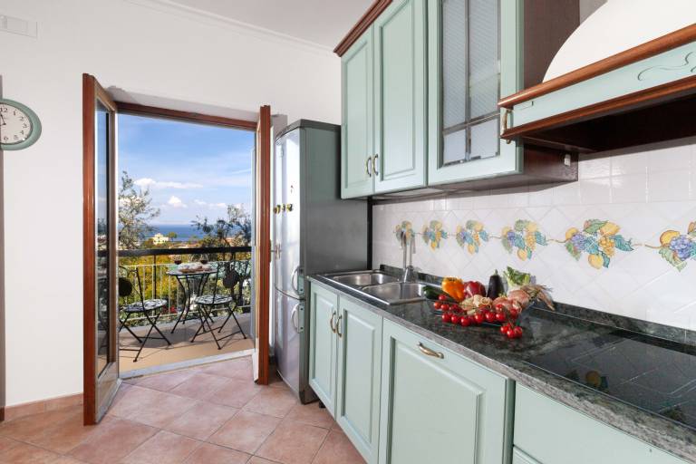 Holiday apartment with 3 rooms for 7 persons — photo 4