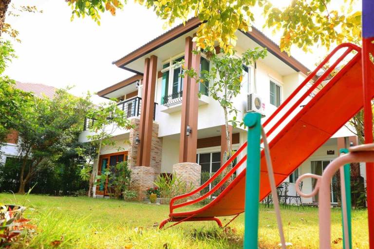 320 m² Villa