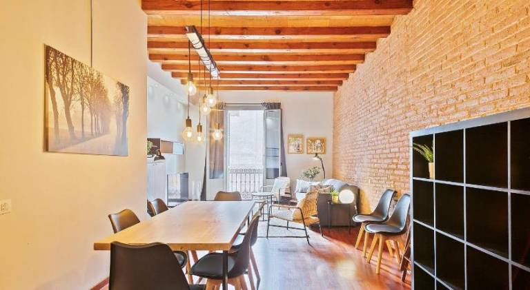 Fully equipped apartment | Next to Casa Milà | Pets are welcome — photo 4