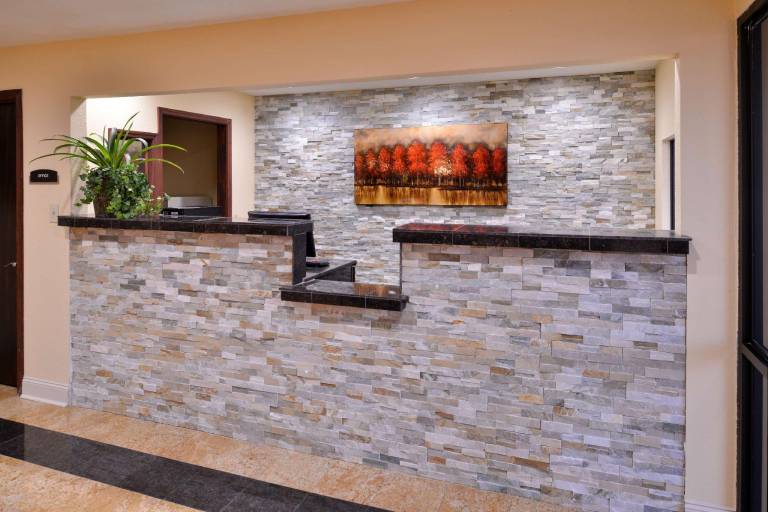 Americas Best Value Inn Tupelo Barnes Crossing in Tupelo, MS