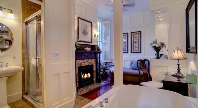 Azalea Inn and Villas — photo 4