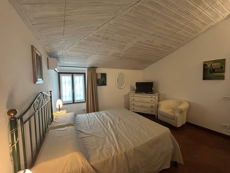 Room 'Camera 2' with Shared Terrace, Wi-Fi and Air Conditioning — photo 2