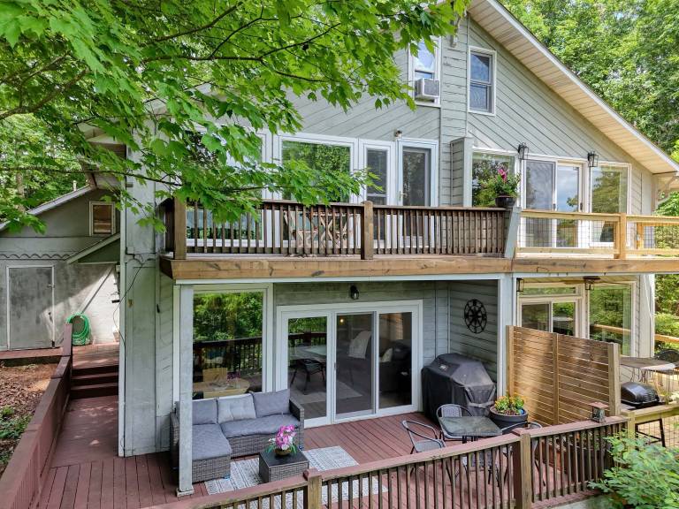 Cabin  Hiawassee