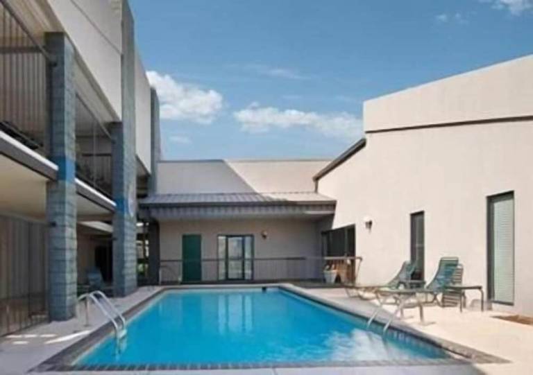 Motel  Enterprise