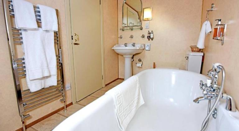 Ardlui Hotel — photo 2
