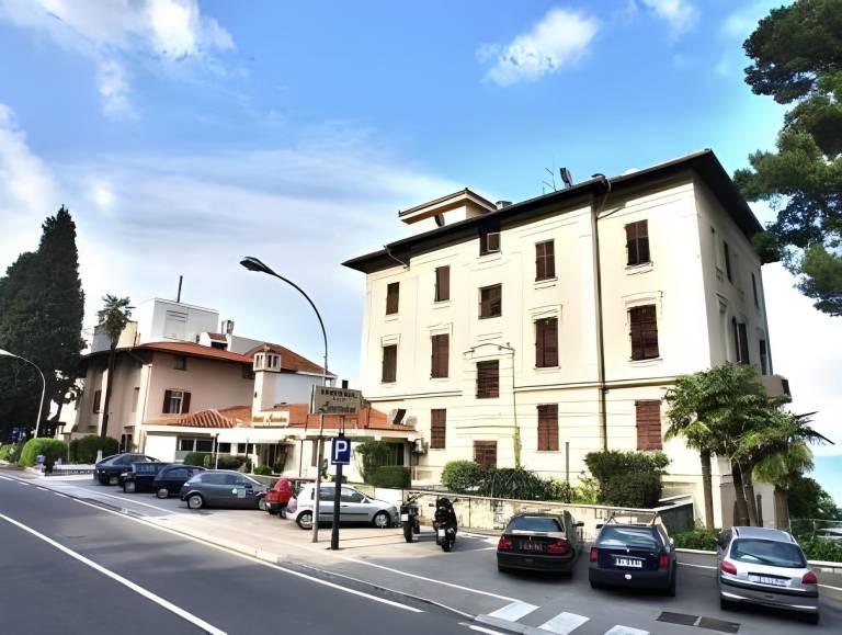 Hotel Lovran in Lovran