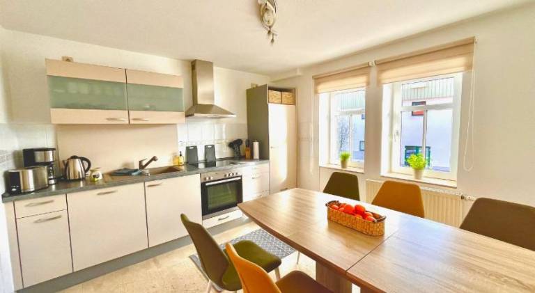 Holiday apartment with 3 rooms for 5 persons — photo 2