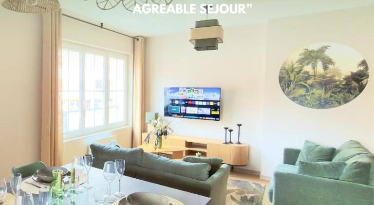 Holiday apartment with 2 rooms for 4 persons in Amiens
