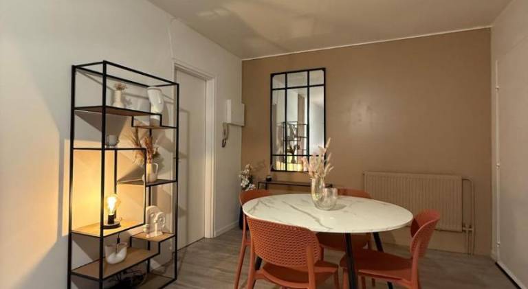 Rental apartment with 2 rooms for 4 persons — photo 3