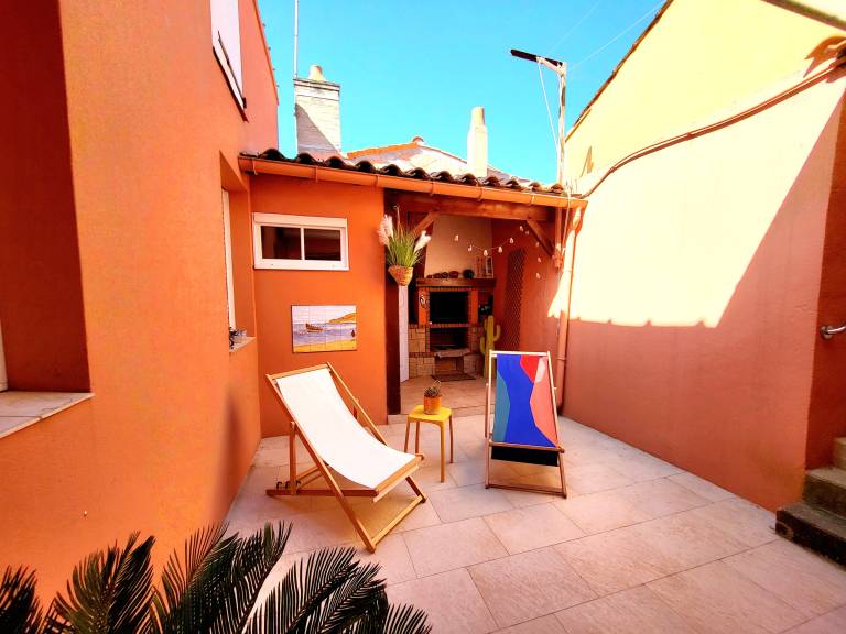 Modern fisherman's house with terrace, near sea and shops - BBQ - Free WIFI — photo 3