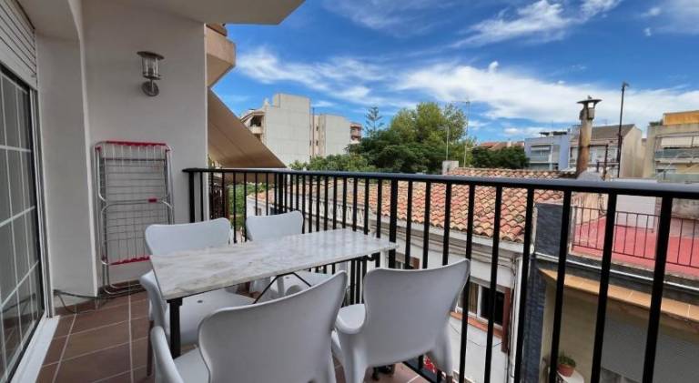 Holiday apartment with patio — photo 4