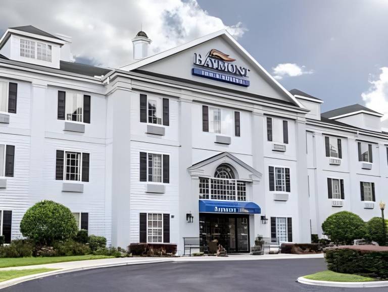 Baymont by Wyndham Lakeland in Lakeland, FL