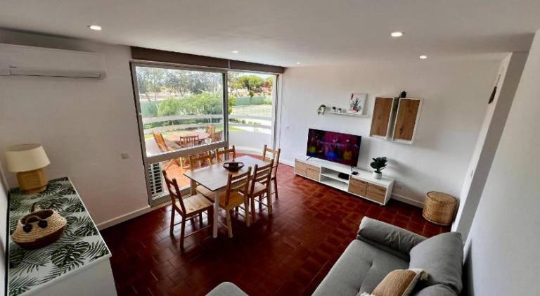 Charming rental apartment with pool | Next to the beach | Pets are welcome — photo 2