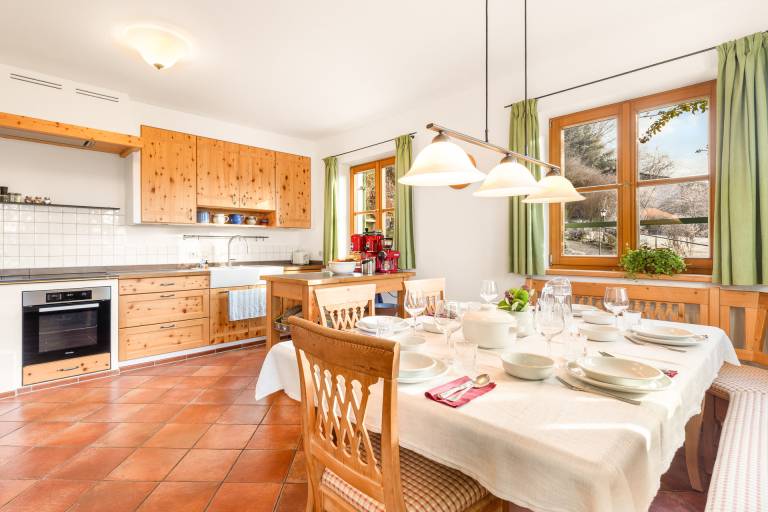Ferienwohnung 118 qm mit Garten und Terrasse