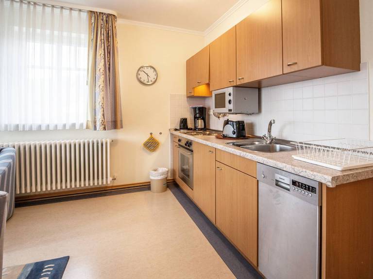 Komfort Ferienwohnung mit 1 Schlafzimmer und Balkon im Dachgeschoss — photo 2