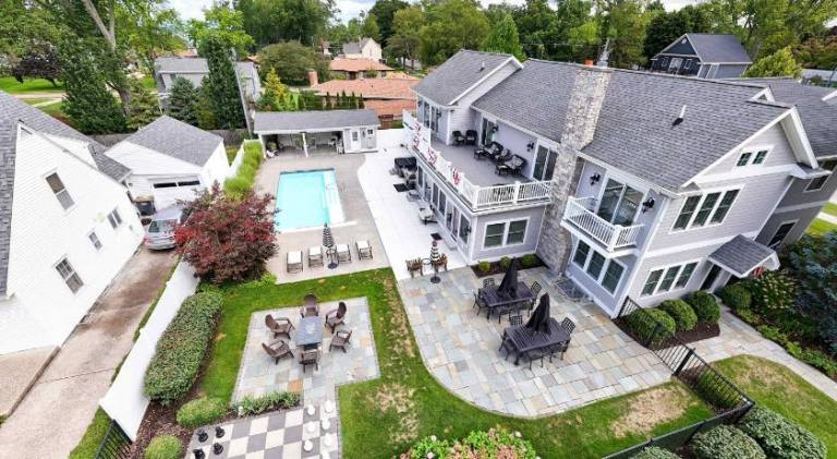 Lovely house with pool | Dogs allowed in South Haven, MI