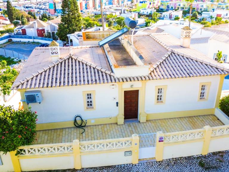 Villa with garden, private pool & BBQ — photo 3
