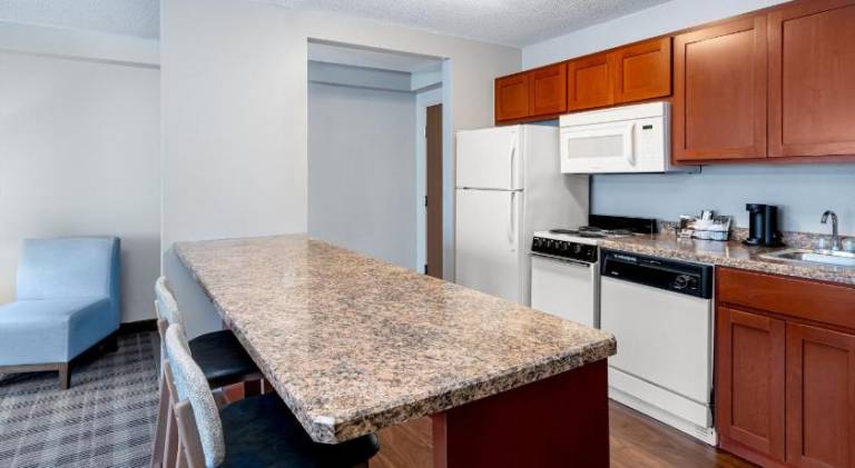 AmericInn by Wyndham Valley City - Conference Center — photo 4