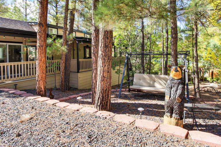 Pet-Friendly Show Low Cabin w/ Trail Access! — photo 5