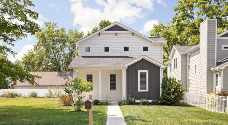 233 m&sup2; Ferienhaus