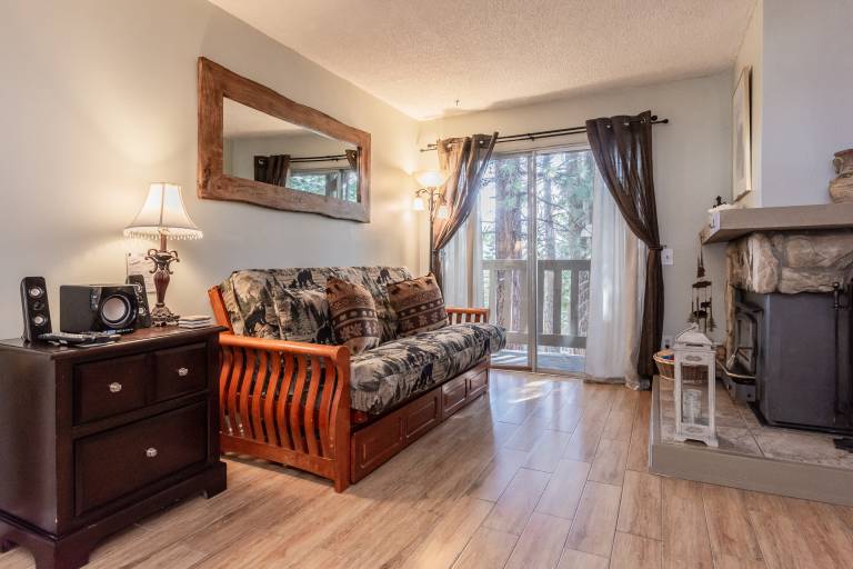 Condo  Mammoth Lakes