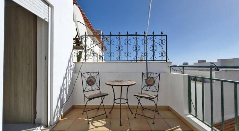 Rental apartment with terrace | Close to the beach | Pet-friendly — photo 3