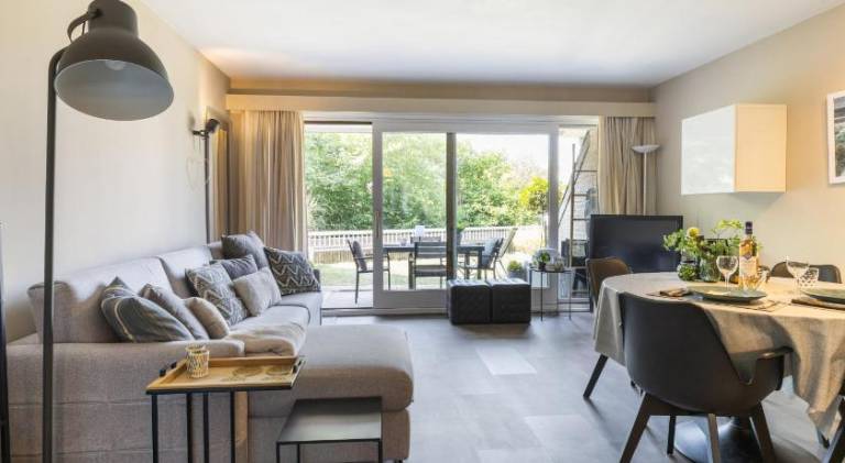Holiday apartment with 1 room for 4 persons in De Panne