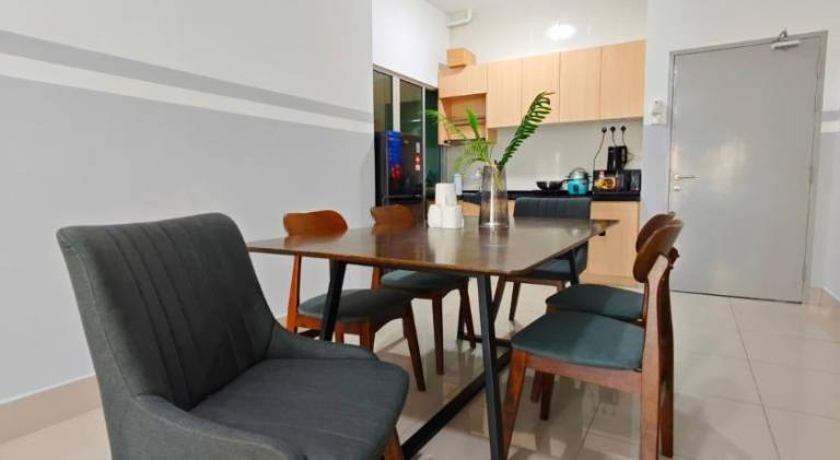 Exclusive Razak City Residence at Sungai Besi, Kuala Lumpur by LibertyHome. — photo 3