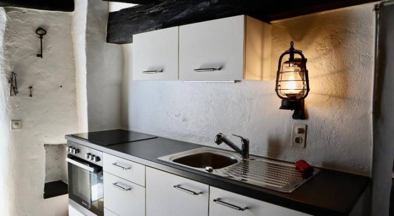 Vacation home with grill & terrace | Pet-friendly — photo 2