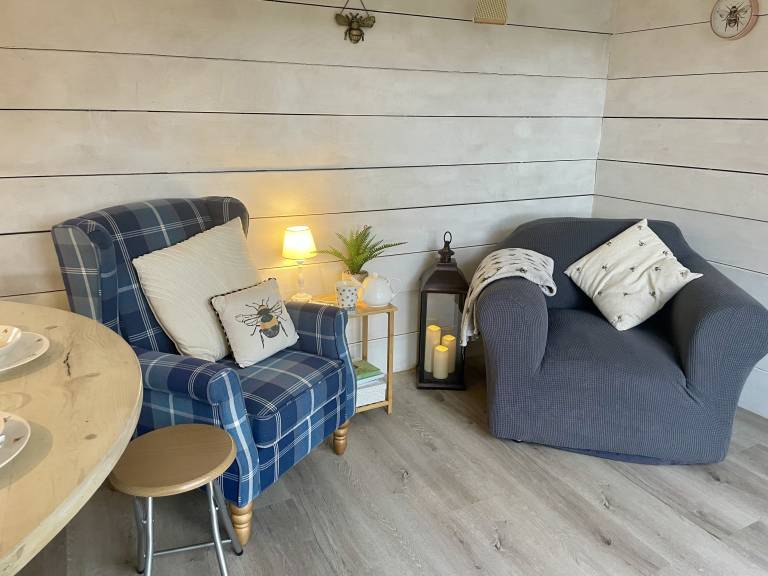 Cottage with garden | Beach view — photo 3