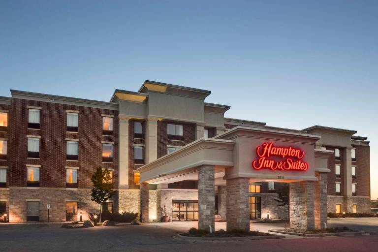 Hampton Inn & Suites Grafton — photo 4