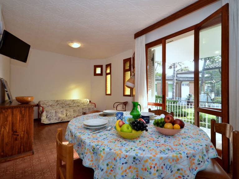 House with patio, BBQ & garden — photo 3