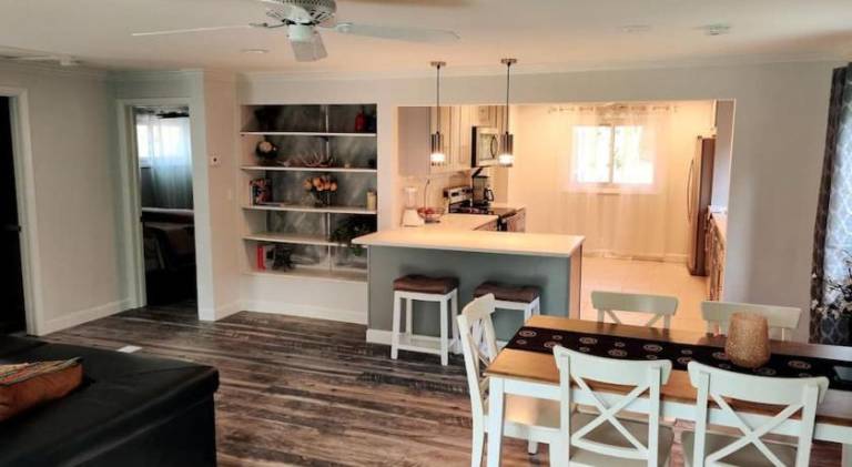 Ample vacation home | Pets allowed — photo 3