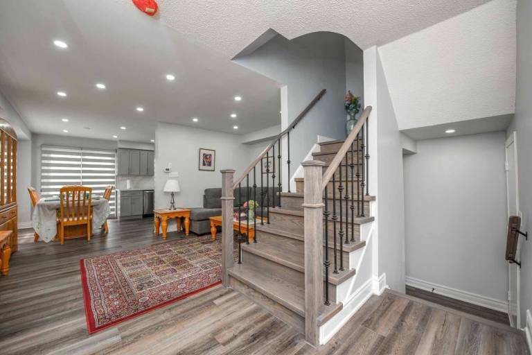 House Erin Mills
