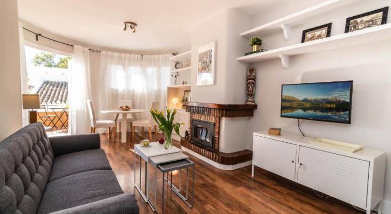 Holiday apartment with pool in Benalmádena